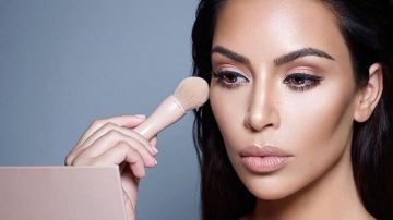 Kim Kardashian anuncia su nueva línea de maquillaje