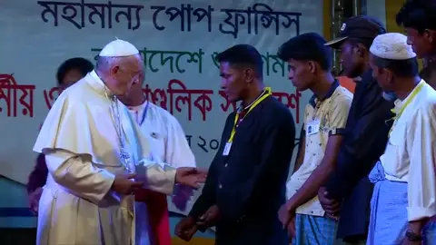 Encuentro del Papa con la minoría perseguida rohingya Encuentro del Papa con la minoría perseguida rohingya
