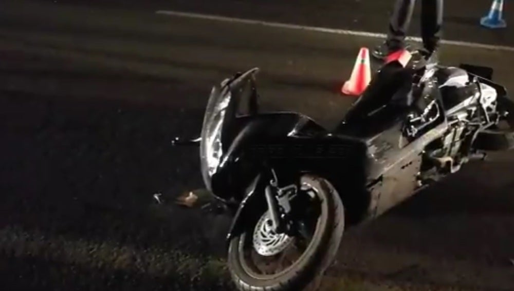 La moto tras el siniestro