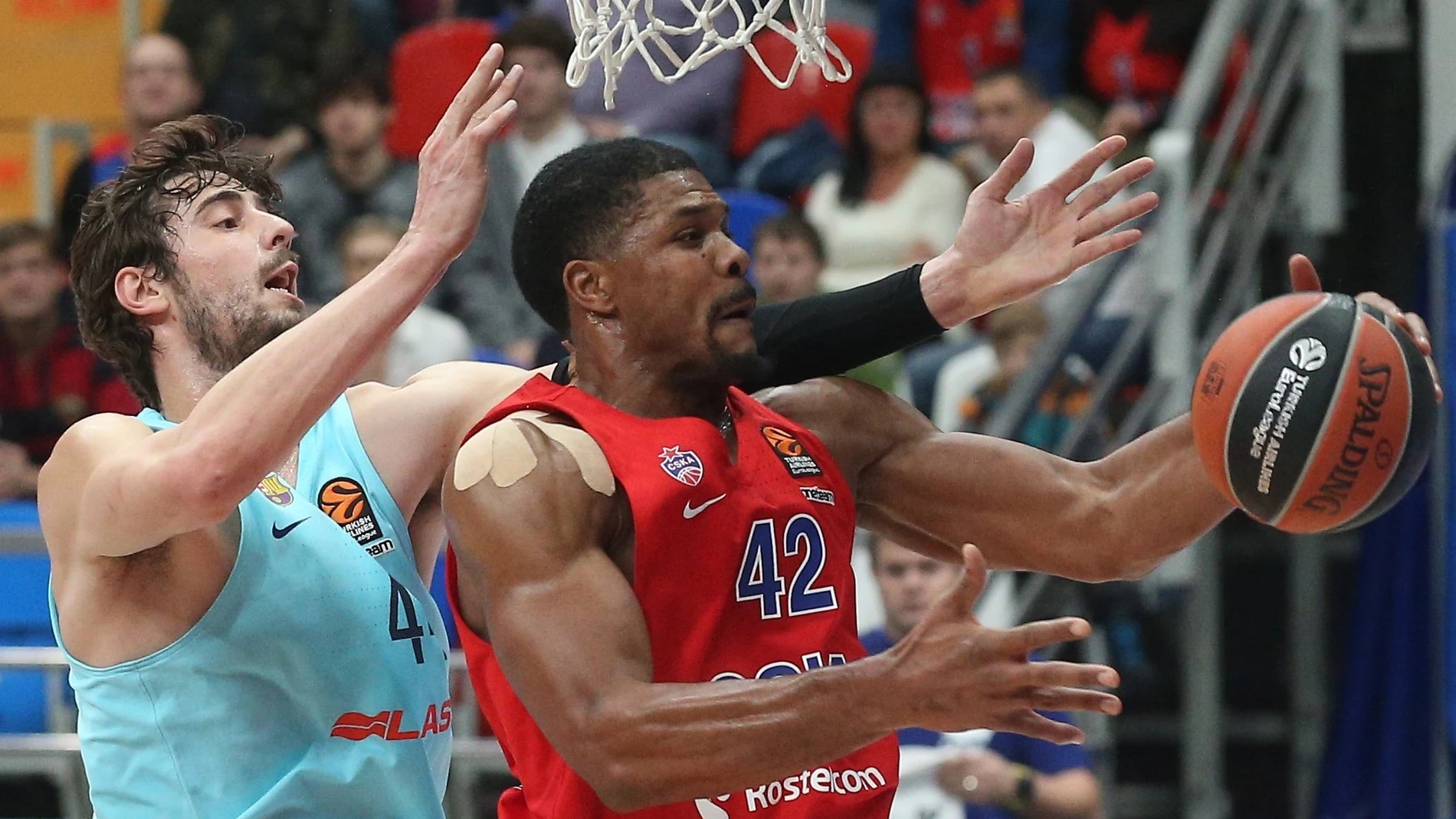 El Barcelona Lassa se impone en casa del Tecnyconta Zaragoza El Barcelona Lassa se impone en casa del Tecnyconta Zaragoza