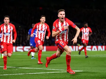 Saúl celebra el 0-1 en Stamford Bridge Saúl celebra el 0-1 en Stamford Bridge