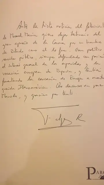 Firma de Felipe VI en el libro de condolencias por el fallecimiento de Manuel Marín Firma de Felipe VI en el libro de condolencias por el fallecimiento de Manuel Marín