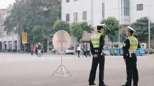 Varios agentes de policía en Japón Varios agentes de policía en Japón