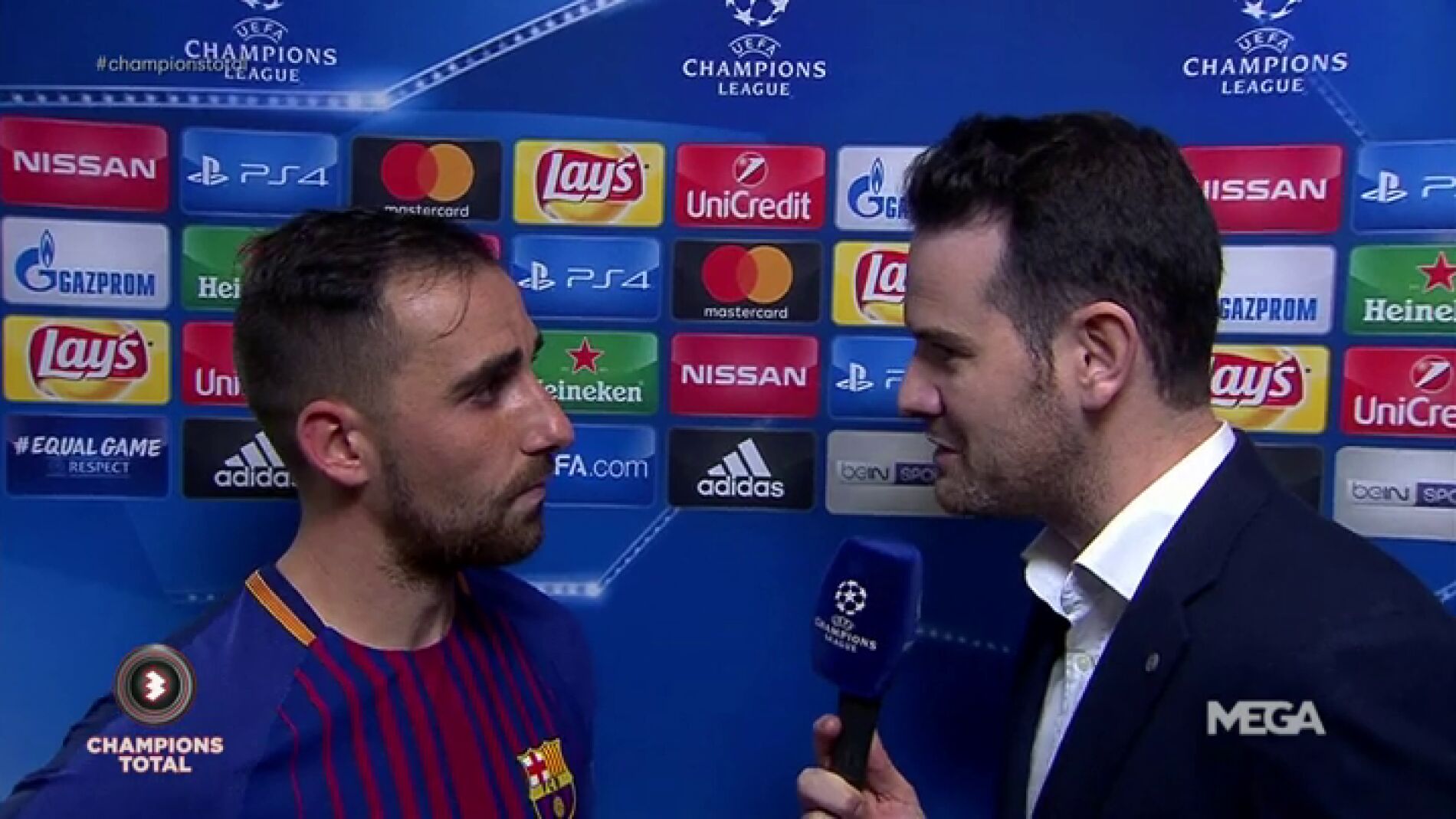 Alc&aacute;cer: "Es un orgullo jugar con los dos mejores delanteros del mundo"