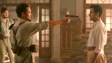 Molina echa a Larbi del hospital a punta de pistola