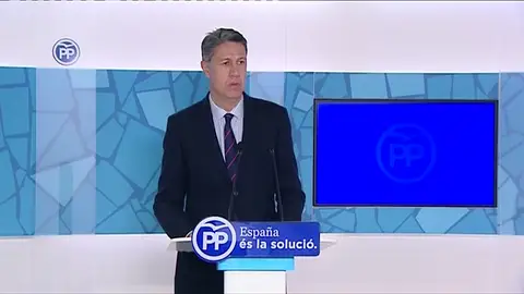 Albiol compara al Govern con la "Gestapo" y sopesa denunciar a Puigdemont Albiol compara al Govern con la "Gestapo" y sopesa denunciar a Puigdemont