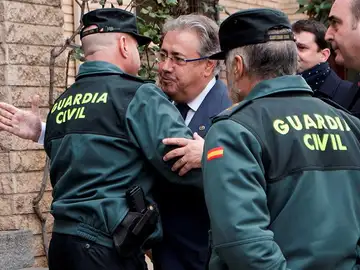 Zoido acude a la capilla ardiente Zoido acude a la capilla ardiente