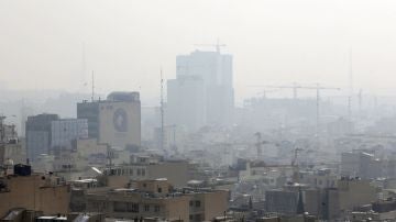 La contaminación cubre Teherán