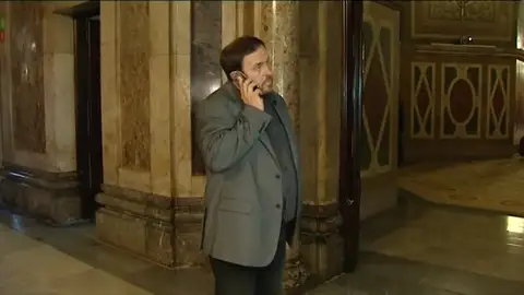 Esquerra vigilaba a Puigdemont para que no hubiera marcha atrás Esquerra vigilaba a Puigdemont para que no hubiera marcha atrás