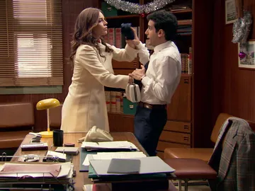 María descubre las artimañas de Ignacio María descubre las artimañas de Ignacio