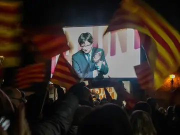 Intervención por videoconferencia desde Bruselas de Puigdemont Intervención por videoconferencia desde Bruselas de Puigdemont
