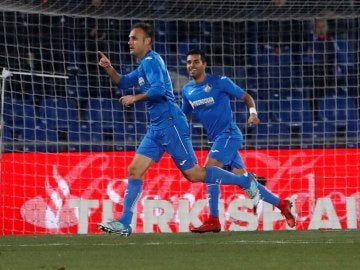 Juan Cala celebra un gol