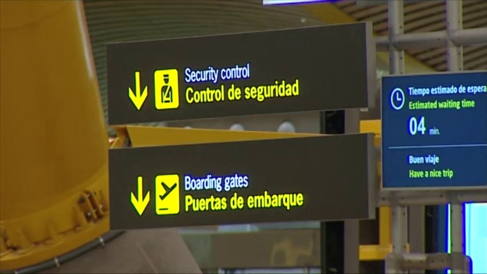 Paralizan por orden judicial la huelga de los controladores de seguridad del aeropuerto de Barajas