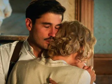 Fidel calma el enfado de Julia tras dejarle plantada Fidel calma el enfado de Julia tras dejarle plantada