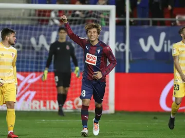 Inui celebra uno de sus goles con el Eibar Inui celebra uno de sus goles con el Eibar