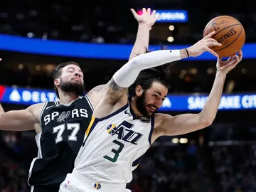Ricky Rubio, en acción ante los Spurs Ricky Rubio, en acción ante los Spurs