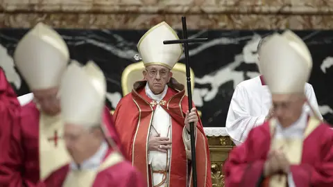 El Papa Francisco durante el funeral El Papa Francisco durante el funeral
