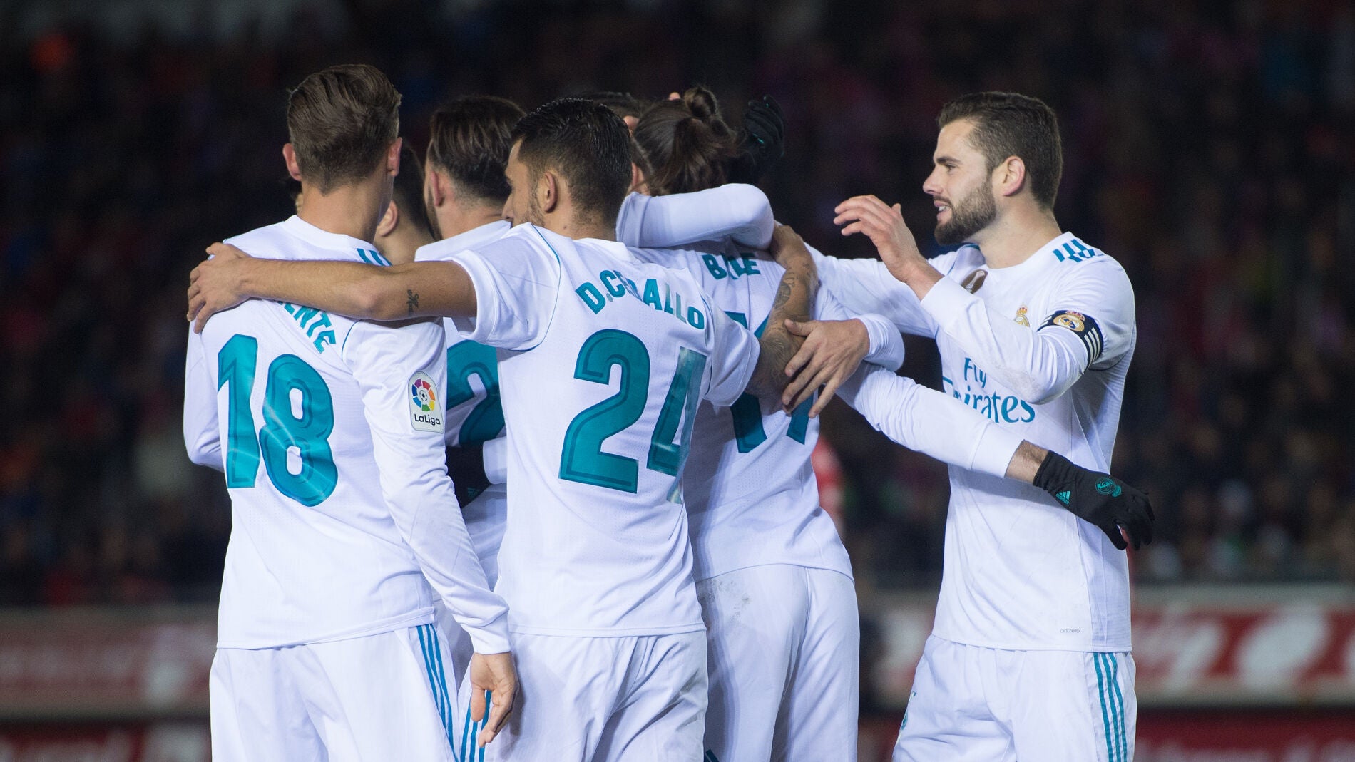 Los jugadores del Real Madrid celebran un gol