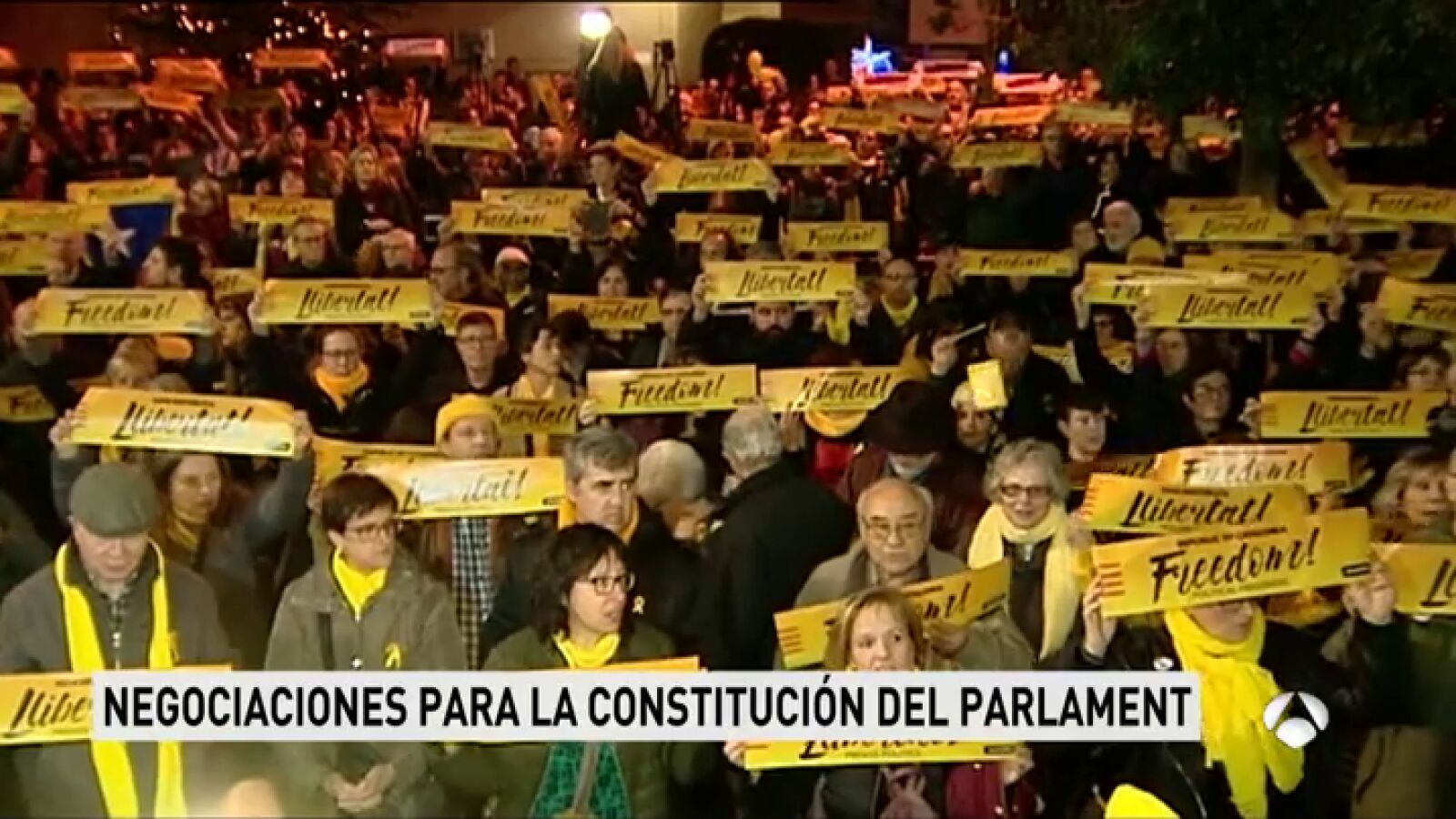 Lazos amarillos y apoyo cerrado a Junqueras en su pueblo para pedir su libertad