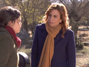 Fe tendrá que ayudar a Marcela a traer a su hijo al mundo Fe tendrá que ayudar a Marcela a traer a su hijo al mundo