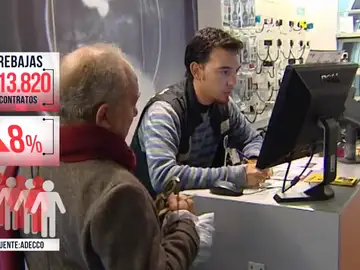 En los comercios se vive hoy uno de los días de trabajo más intensos entre compras y rebajas En los comercios se vive hoy uno de los días de trabajo más intensos entre compras y rebajas