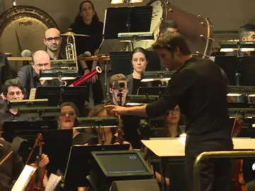 COMPOSITOR COMPOSITOR