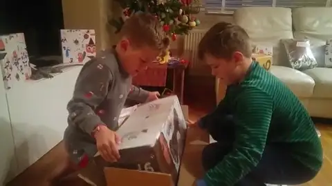Los Reyes Magos vuelven a repartir ilusión y juguetes entre los niños de toda España Los Reyes Magos vuelven a repartir ilusión y juguetes entre los niños de toda España