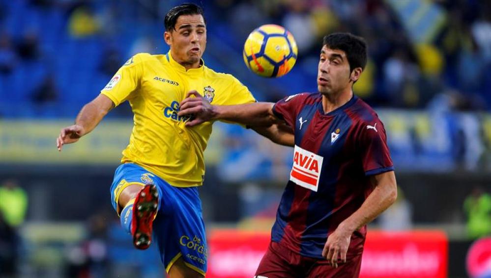 El jugador de La Unión Deportiva Las Palmas, David Simón.