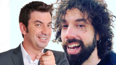 Juan Ibáñez, la hormiga Trancas, acepta el reto de Arturo Valls y se desnuda para recibir el Año Nuevo