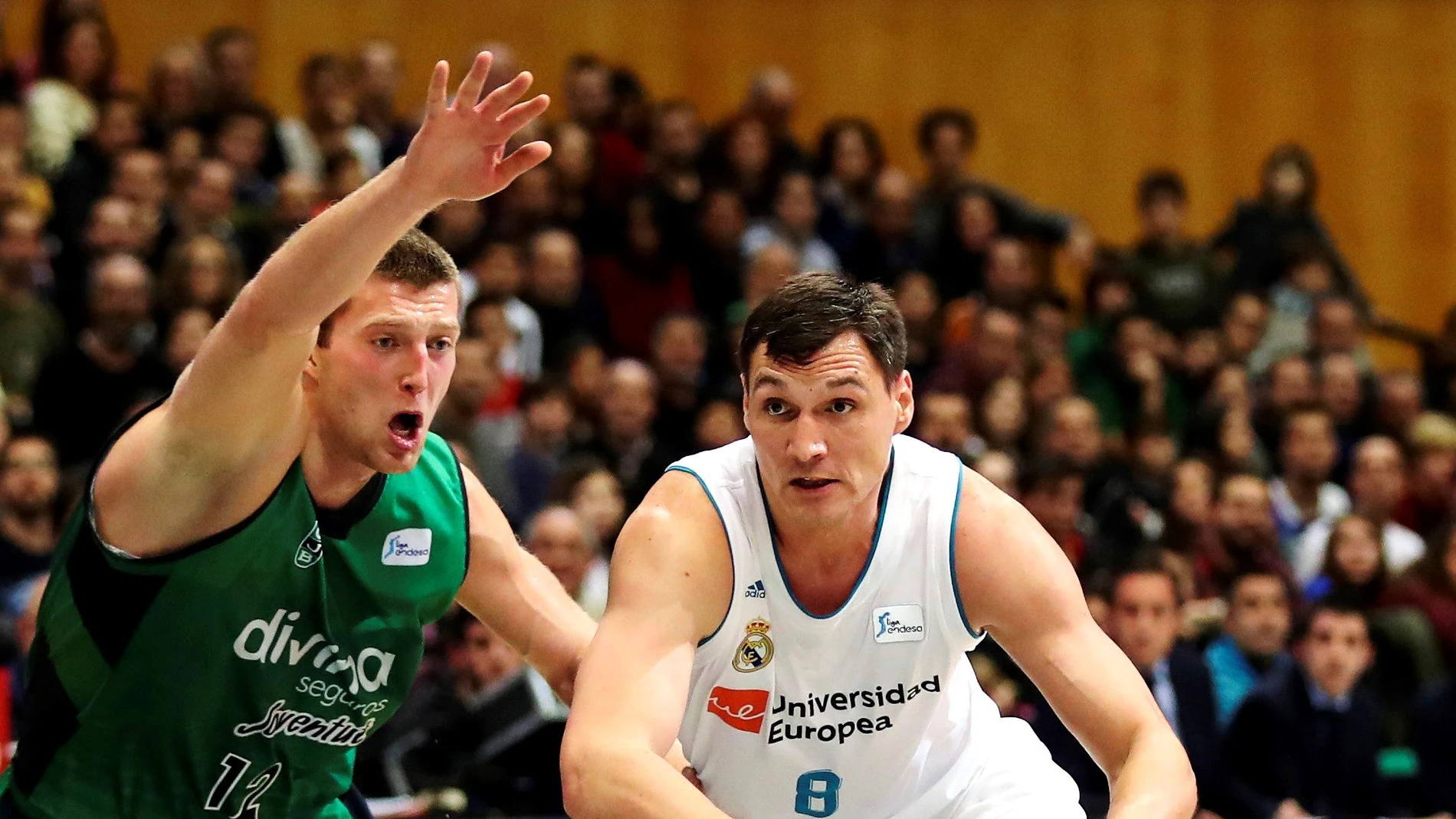 Real Madrid vence al Joventut Real Madrid vence al Joventut