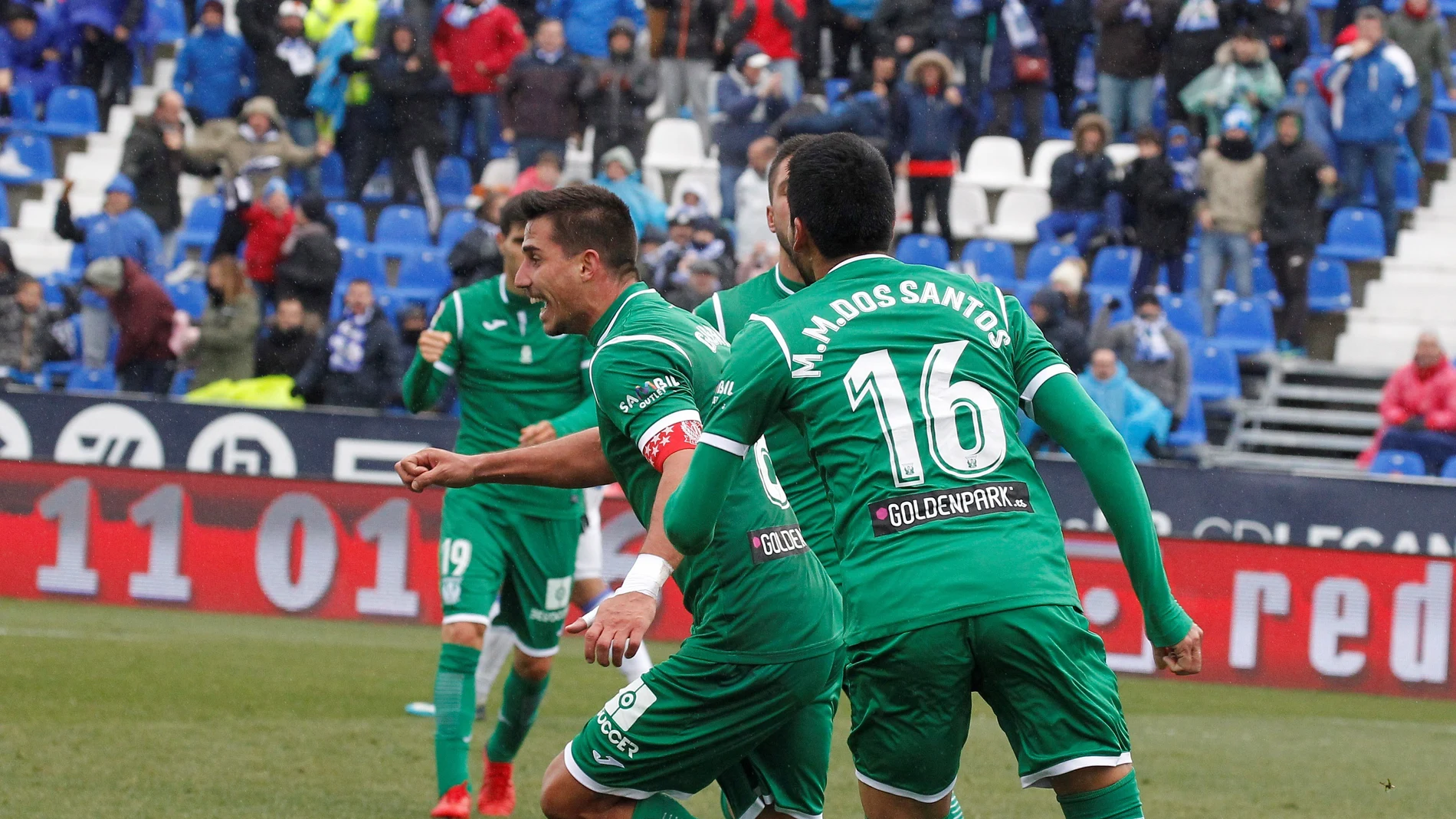 Gabriel festeja su tanto ante la Real Sociedad Gabriel festeja su tanto ante la Real Sociedad