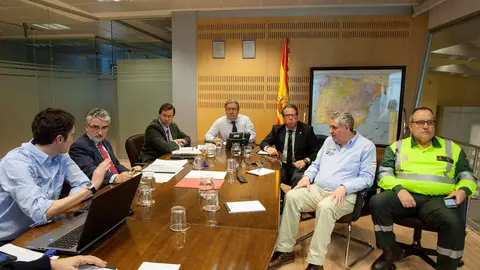 El ministro del Interior, Juan Ignacio Zoido, con el director general de Tráfico, Gragorio Serrano, el subsecretario del Ministerio del Interior, Luis Aguilera Ruiz, y el director general de Protección Civil, Juan Antonio Díaz Cruz, para tratar la situación de las carreteras El ministro del Interior, Juan Ignacio Zoido, con el director general de Tráfico, Gragorio Serrano, el subsecretario del Ministerio del Interior, Luis Aguilera Ruiz, y el director general de Protección Civil, Juan Antonio Díaz Cruz, para tratar la situación de las carreteras