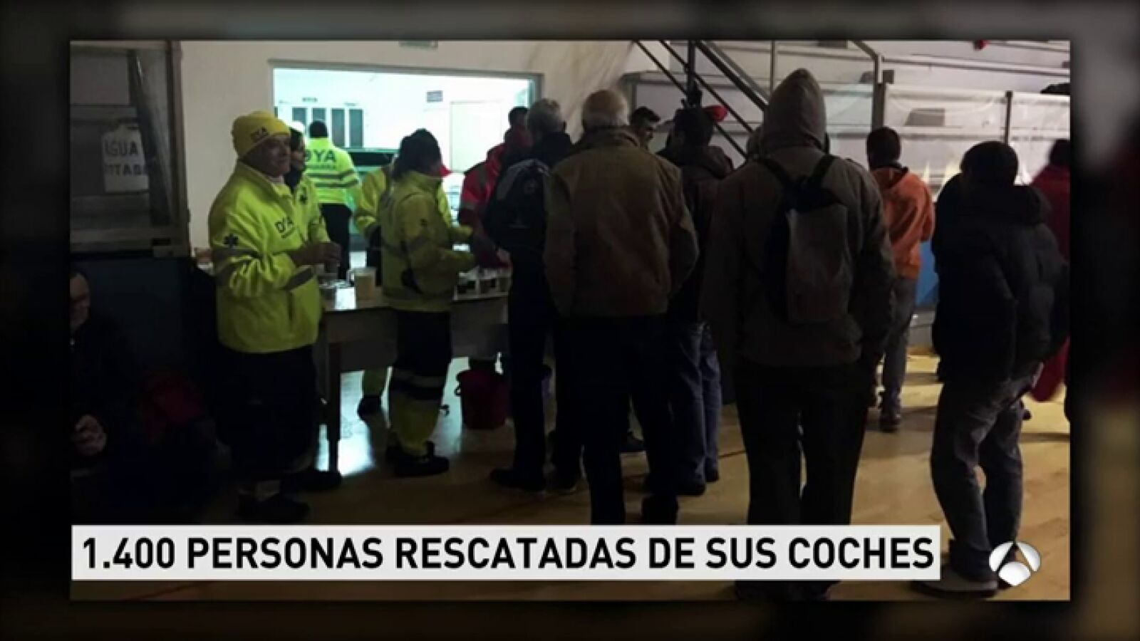 La imagen más solidaria del caos en las carreteras: Alsasua acoge a 1.400 personas atrapadas por la nieve