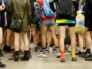 Día sin pantalones en el metro Día sin pantalones en el metro