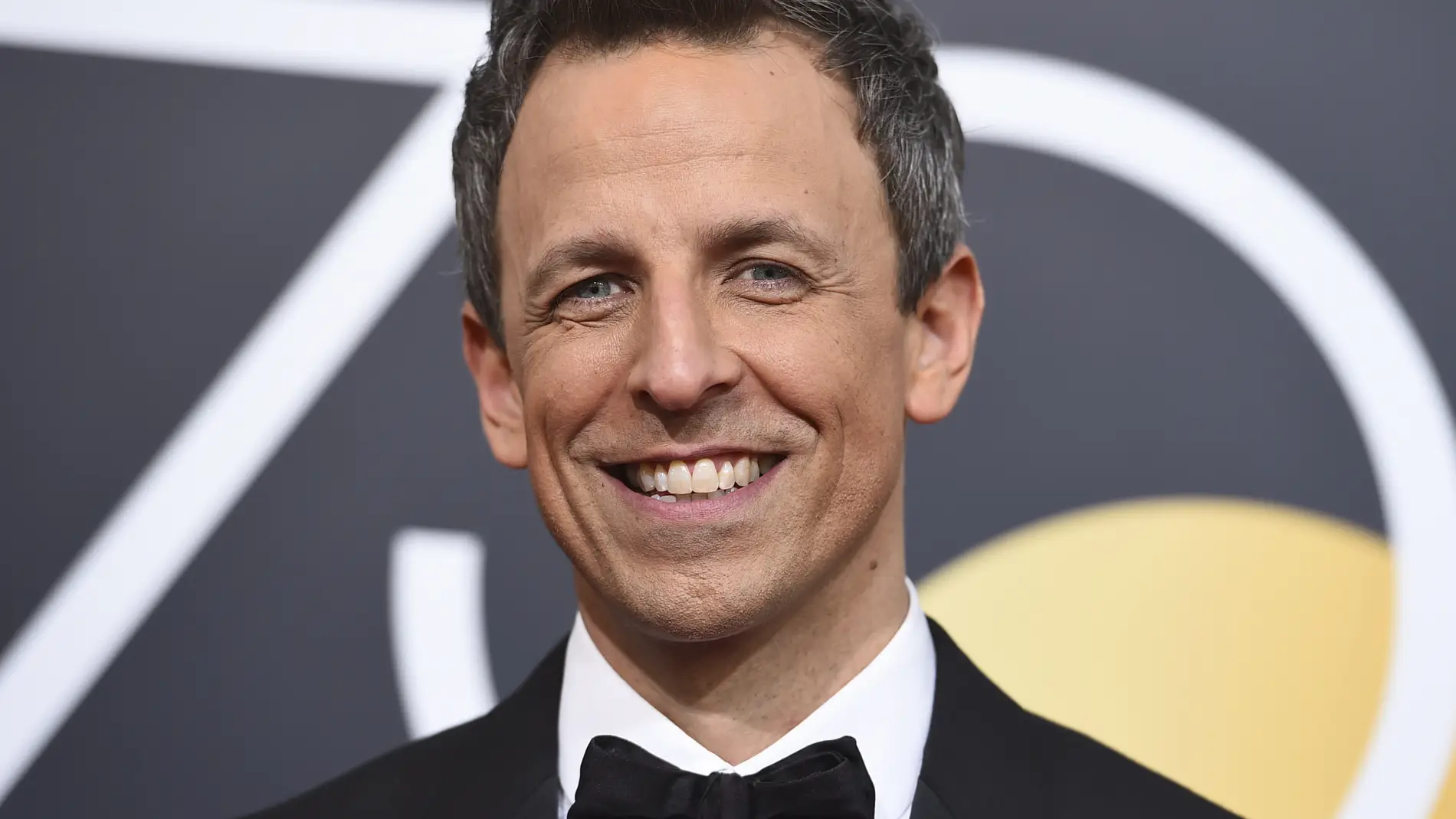 Seth Meyers presenta los Globos de Oro
