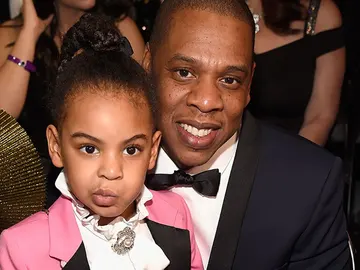 Blue Ivy con su padre Jay-Z Blue Ivy con su padre Jay-Z
