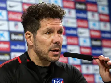 Simeone durante la rueda de prensa previa al Lleida Simeone durante la rueda de prensa previa al Lleida
