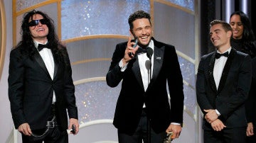 James Franco tras recibir el Globo de Oro a Mejor Actor James Franco tras recibir el Globo de Oro a Mejor Actor