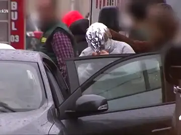 'El Chicle' lloró al señalar dónde se encontraba el cuerpo de Diana Quer: "Permaneció en silencio, marcó el sitio y se retiró" 'El Chicle' lloró al señalar dónde se encontraba el cuerpo de Diana Quer: "Permaneció en silencio, marcó el sitio y se retiró"