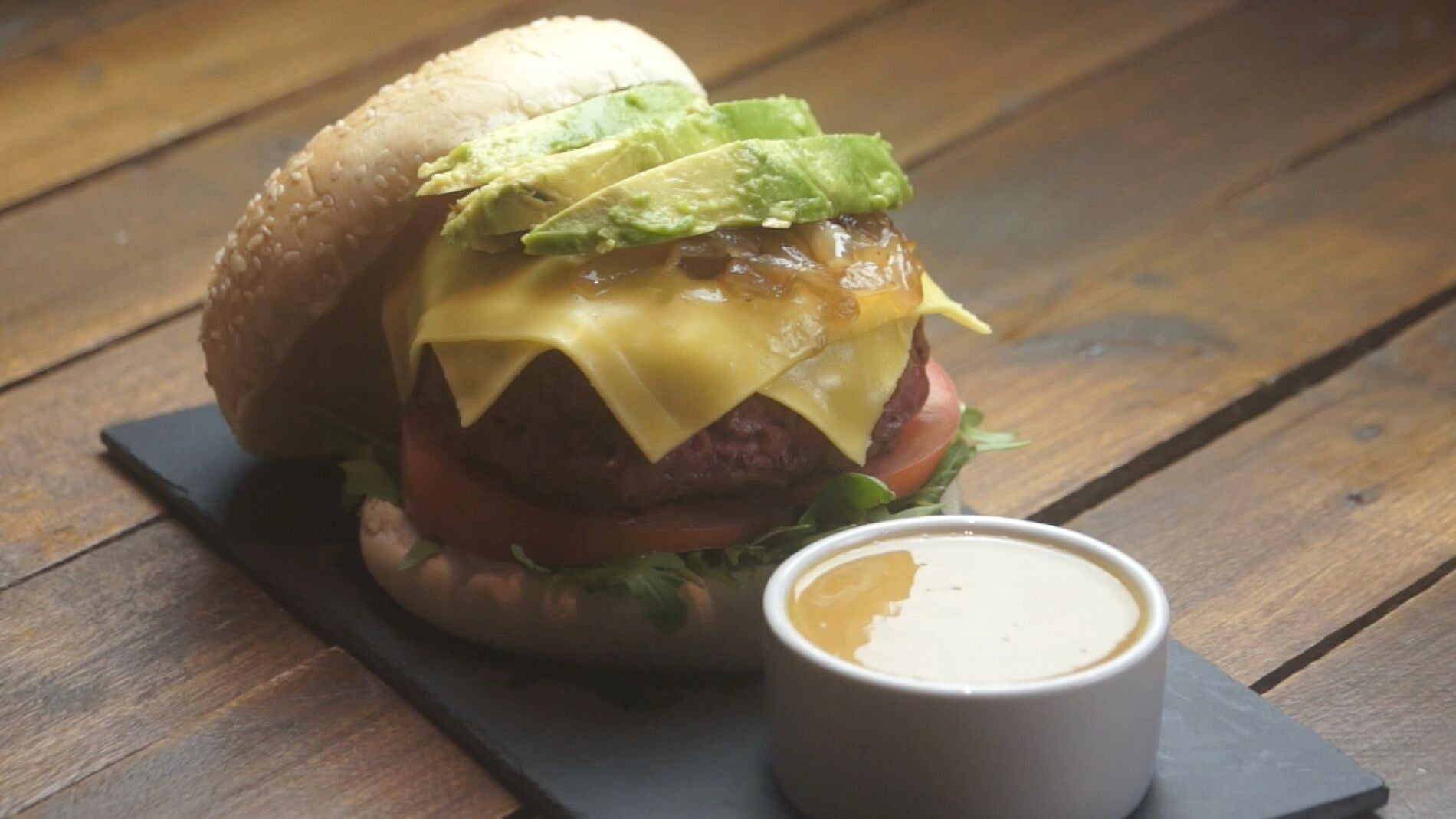 La hamburguesa Tribeca de Foster's Hollywood, todo amor.