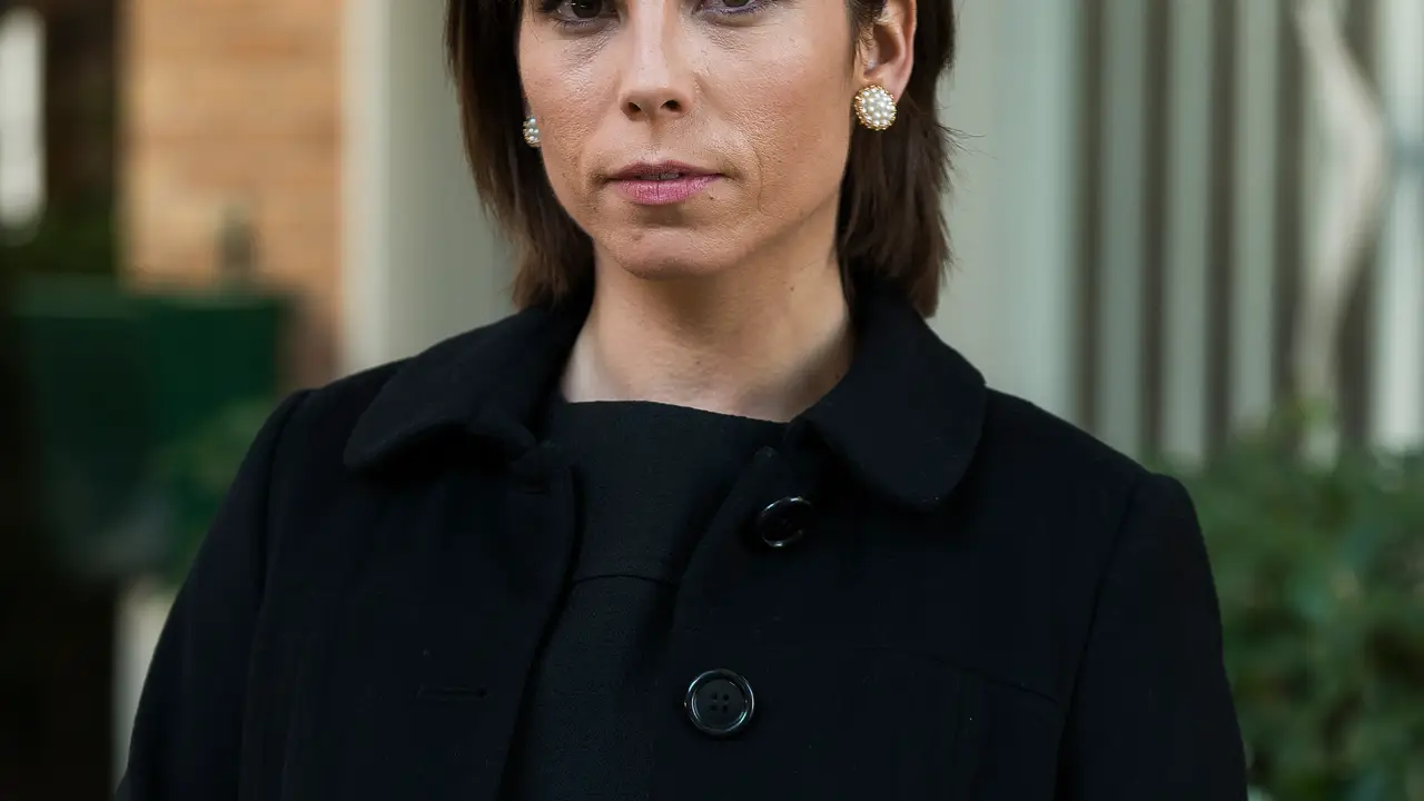 Paula Blanco es Raquel Carrión