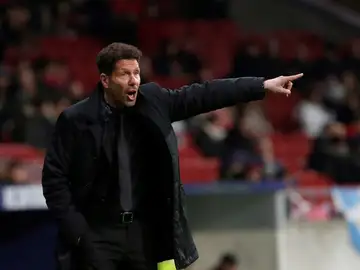 Simeone, durante un partido con el Atlético Simeone, durante un partido con el Atlético