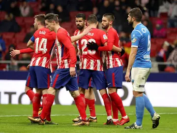 Los jugadores del Atlético celebran un gol ante el Lleida Los jugadores del Atlético celebran un gol ante el Lleida