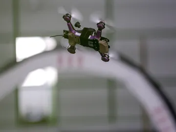 Regulan el uso de drones Regulan el uso de drones