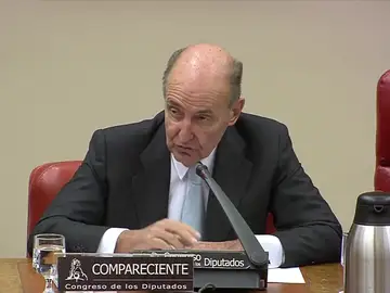 Miquel Roca considera que la Constitución ofrece "margen" para acordar cambios "trascendentales" en el modelo territorial Miquel Roca considera que la Constitución ofrece "margen" para acordar cambios "trascendentales" en el modelo territorial