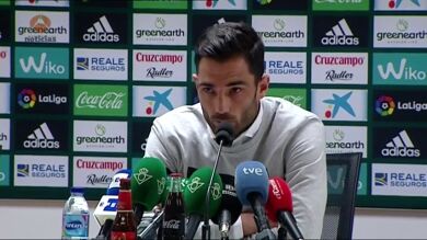Adán se disculpa públicamente tras el cántico contra su novia: 
