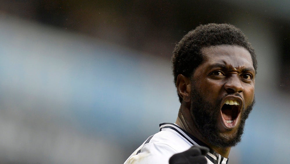 Adebayor en su etapa en el Tottenham