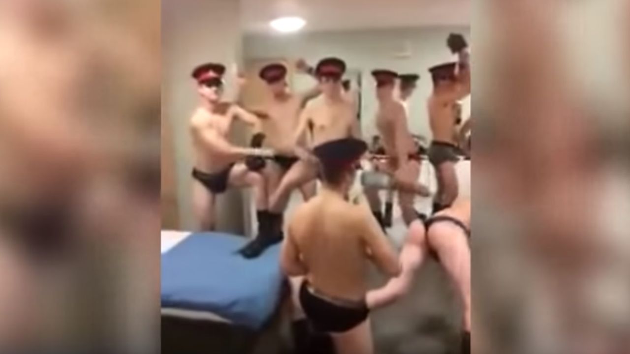 Pol mica en Rusia por un v deo de los cadetes de aviaci n bailando