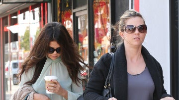 Selena Gomez junto a su madre Mandy Teefey