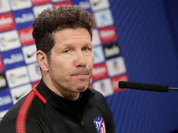 Simeone, durante la rueda de prensa Simeone, durante la rueda de prensa